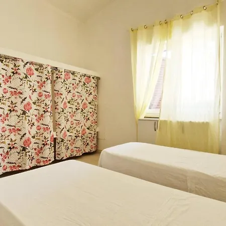 Villa Esclusiva Con Piscina, 3 Camere, 2 Bagni Marina di Mancaversa