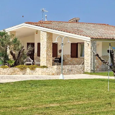 Esclusiva Con Piscina, 3 Camere, 2 Bagni Marina di Mancaversa