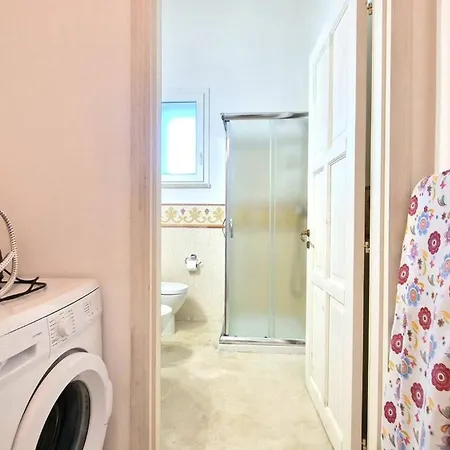 Villa Esclusiva Con Piscina, 3 Camere, 2 Bagni Marina di Mancaversa