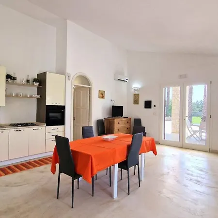 Esclusiva Con Piscina, 3 Camere, 2 Bagni Villa *
