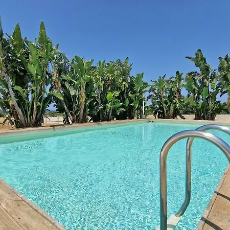Esclusiva Con Piscina, 3 Camere, 2 Bagni Villa Marina di Mancaversa