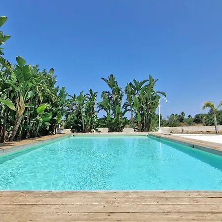 Esclusiva Con Piscina, 3 Camere, 2 Bagni Marina di Mancaversa