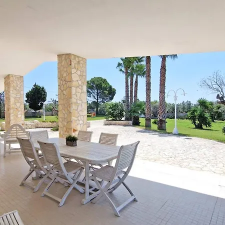 Esclusiva Con Piscina, 3 Camere, 2 Bagni