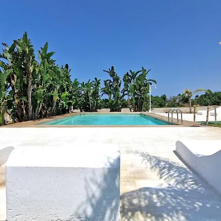 Villa Esclusiva Con Piscina, 3 Camere, 2 Bagni Marina di Mancaversa